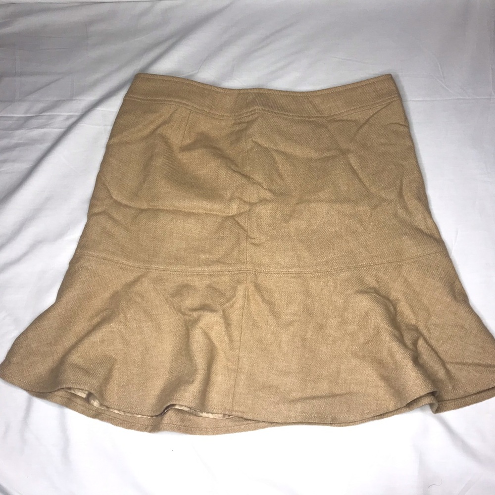 GAP Tan Wool Ruffle Hem Skirt
